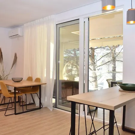 San Pietro Retreat - Happy Apartment