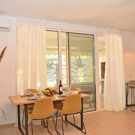 San Pietro Retreat - Happy Apartment